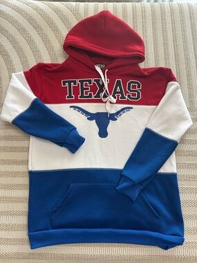 Mens wear code medium Texas hoodie pit 22 length 28.5